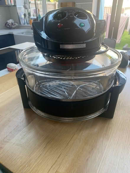 Photo of free Air fryer (Sutton SM1) #1