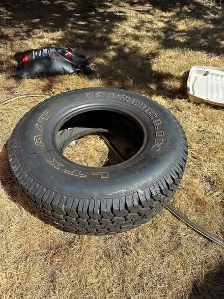 Photo of free Michelin truck rite LT 265/75 R16 (Lents) #1