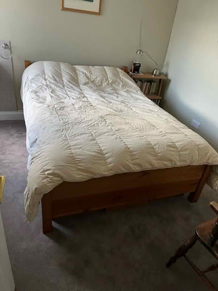 Photo of free King size feather and down quilt (Hanwell) #1