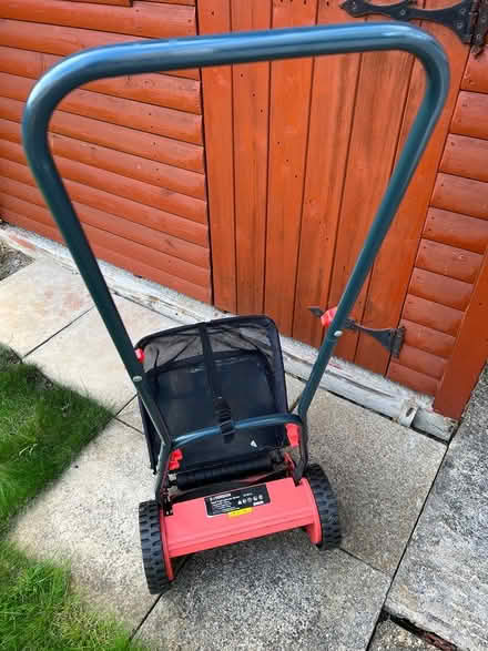 Photo of free Push cylinder lawn mower (Rayleigh SS6) #1