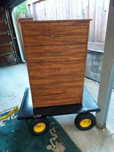 Photo of free Dresser (near Raley's) #1