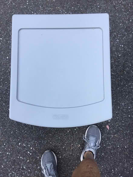 Photo of free Plastic drawer stand (Tyngsboro-East) #2