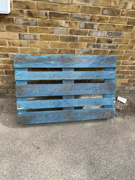 Photo of free Wooden pallet (Wimbledon SW20) #1