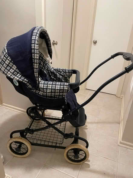 Photo of free Stroller for newborn to toddler (Danbury Forest) #2