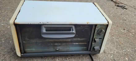 Photo of free Toaster oven (Near McFarland) #1