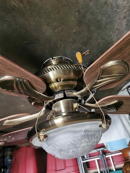Photo of free Old style ceiling fan (Vanier north) #1