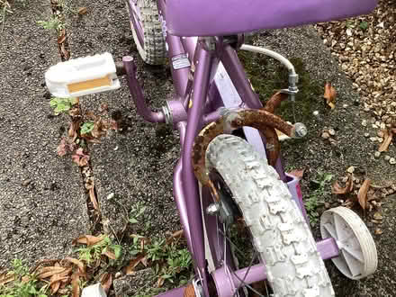 Photo of free Child’s bicycle with stabillisers (H Wycombe HP13 Amersham Hill) #2