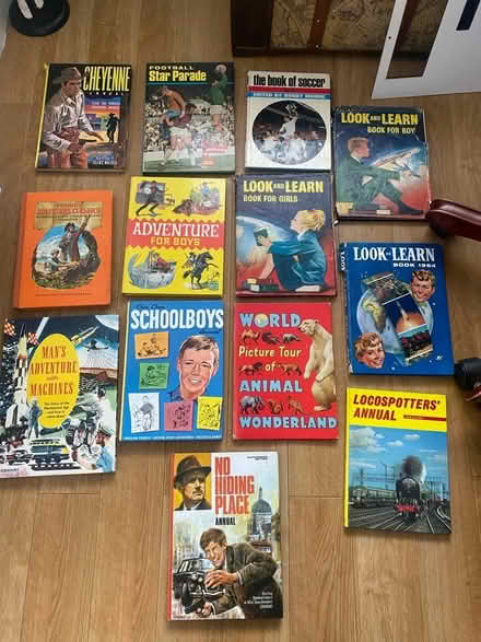 Photo of free 15 vintage 1960’s Annual books (Hillmorton CV22) #1