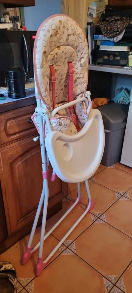 Photo of free High chair (CT1) #1