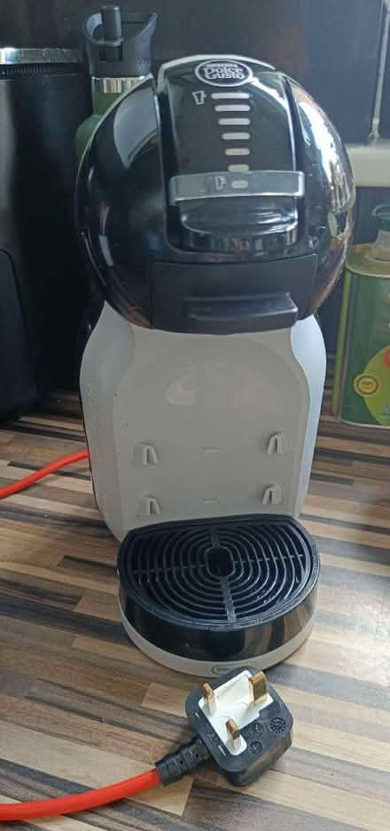 Photo of free Dolce Gusto Coffee Machine (Mackworth Estate DE22) #3