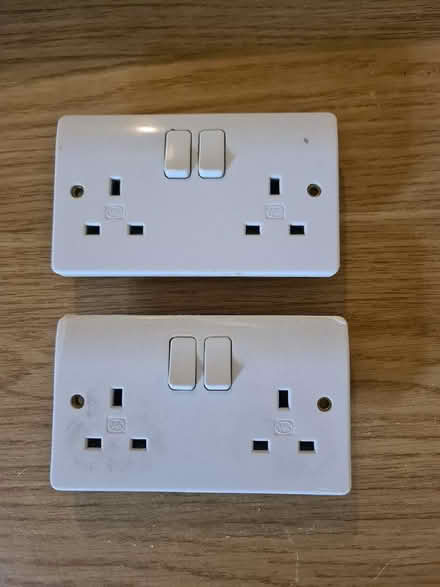 Photo of free 2 Power Sockets (Peckham SE15) #1