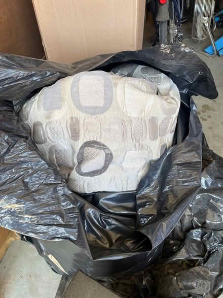 Photo of free king-size comforter with shams (west altadena) #1