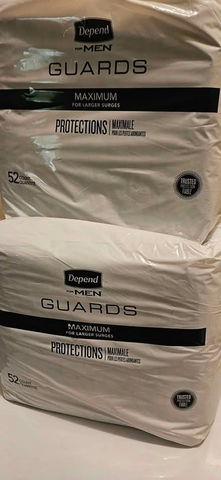 Photo of free Men's protective pads til 8.20 (Powhatan Crossing) #1