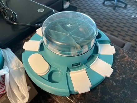 Photo of free stuff curbside (Angle Lake, SeaTac, WA) #3