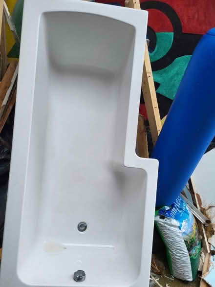 Photo of free Bath (Whitstable) #3