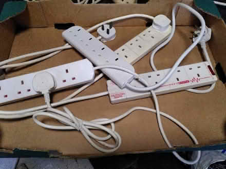 Photo of free 4 way extensions (Old Woking GU22) #1
