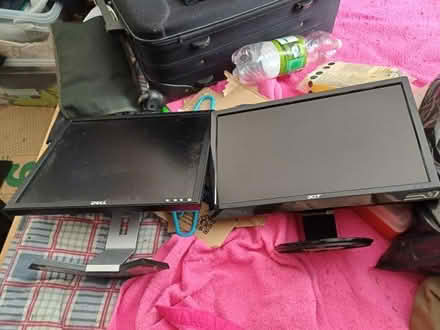 Photo of free Computer monitors (Doddinghurst CM15) #1
