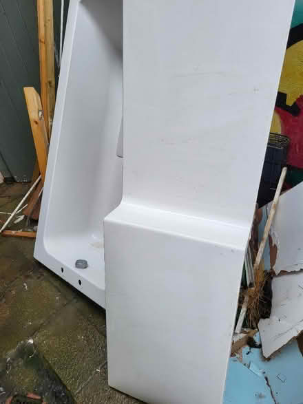 Photo of free Bath (Whitstable) #1