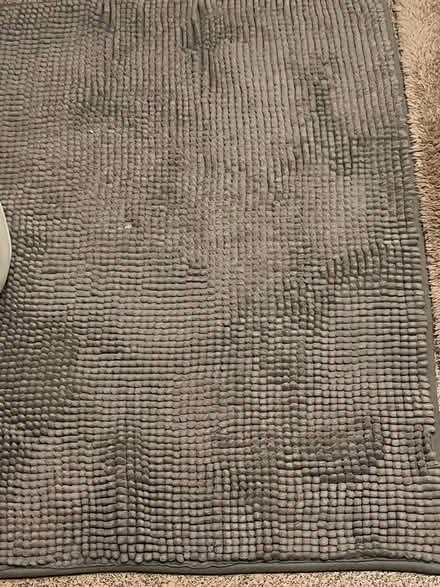 Photo of free Bathroom rugs (Cotteridge/Northfield) #2