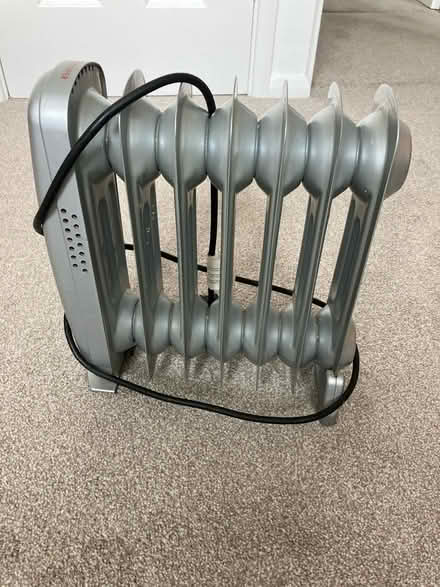 Photo of free Small electric heater (Stevenage SG1) #2
