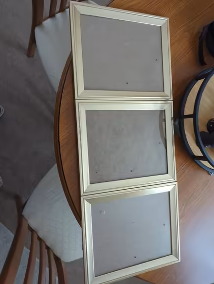Photo of free Gold photo frame (Ashington (NE63)) #1