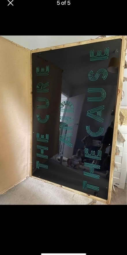 Photo of free Neon effect sign (W7) #1