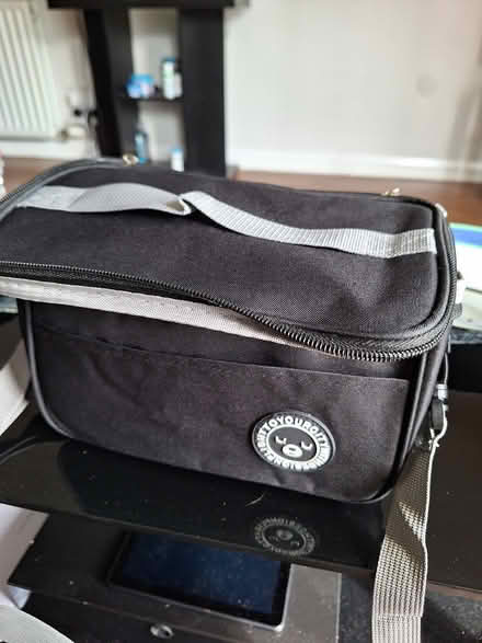 Photo of free Lunch box bag (EH7) #2