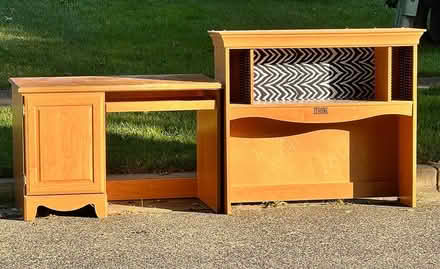 Photo of free Wood desk and hutch (Glenn Dale, MD) #1