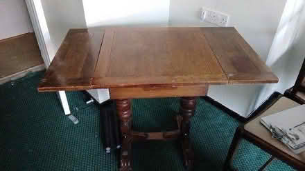 Photo of free small extendable table (St Mary Cray, BR5) #2