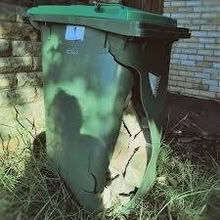 Photo of Broken wheelie bin (Maldon CM9 6) #1