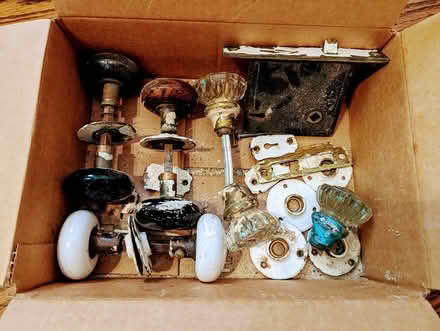 Photo of free antique door knobs (Mount Pleasant) #1