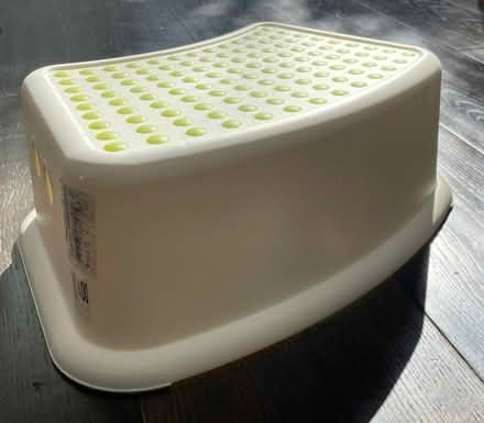 Photo of free ikea potty / toilet training seat / bathroom step (NW10) #1