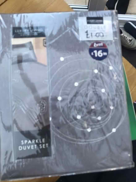 Photo of free Grey double duvet set (Oswestry SY11) #1