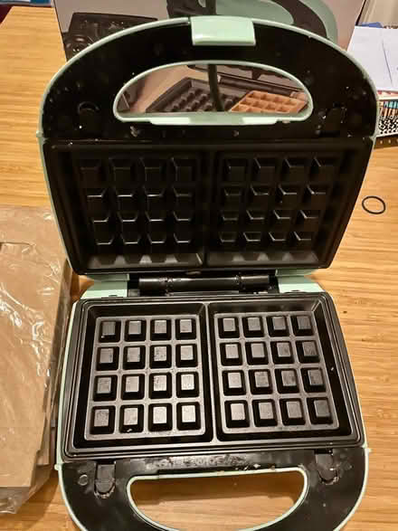 Photo of free Waffle maker w/ 3 different plates (SK7 Hazel Grove) #2