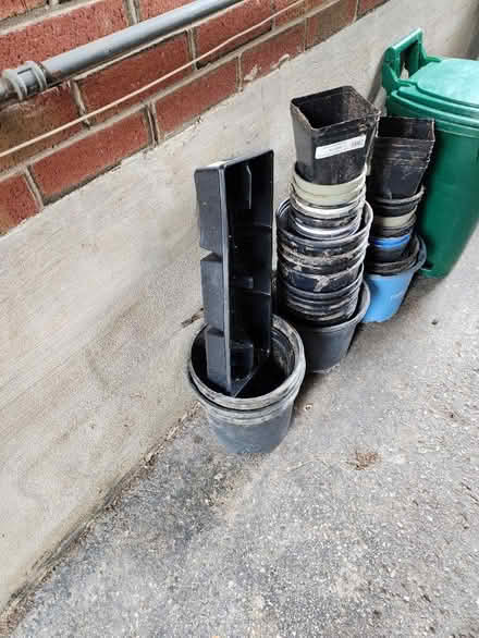 Photo of free Planting pots (Aurora/ North end) #1