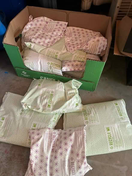 Photo of free Freezer ice packs (Kissimmee-pleasant hill road) #1