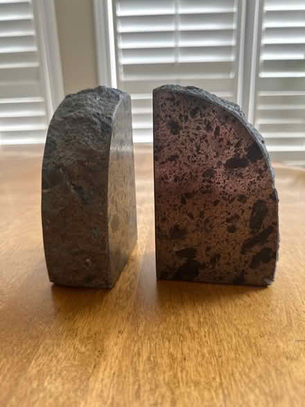 Photo of free Bookends (Aurora) #1