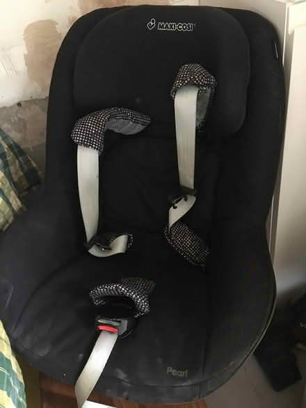 Photo of free car seat and isofix base (Greenfield OL3) #2