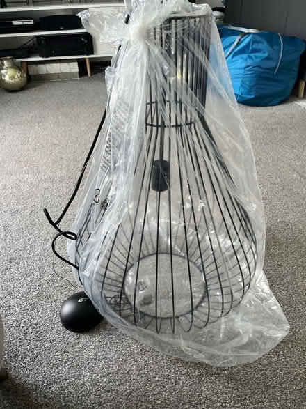 Photo of free Very large pendant light (Sutton SM1) #1