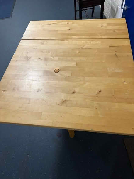 Photo of free folding table with shelves (OX20) #1