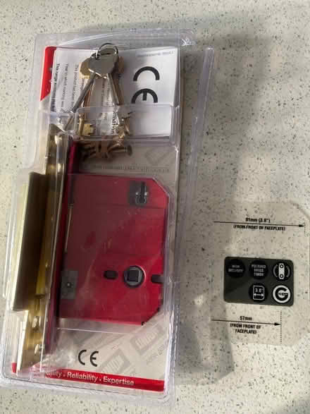 Photo of free 5 lever lock plus 4 keys (Near Cameron Toll EH16) #1
