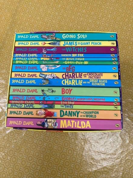Photo of free Roald Dahl set of 15 paperbacks (Craigie PH2) #1
