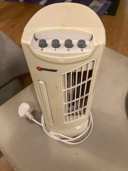 Photo of free Rotating Desk/floor fan (SW18) #1