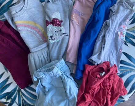 Photo of free Girls clothes bundle (3-4 years) (Shepperton TW17) #1