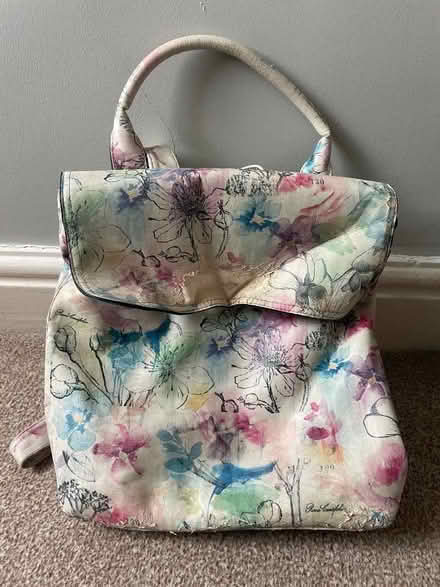 Photo of free Paper Chase Flower Backpack (Fairfield LA1) #1