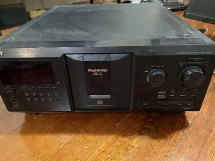 Photo of free Sony 300 CD Component system player (Upper NW DC/Tenley vicinity) #1