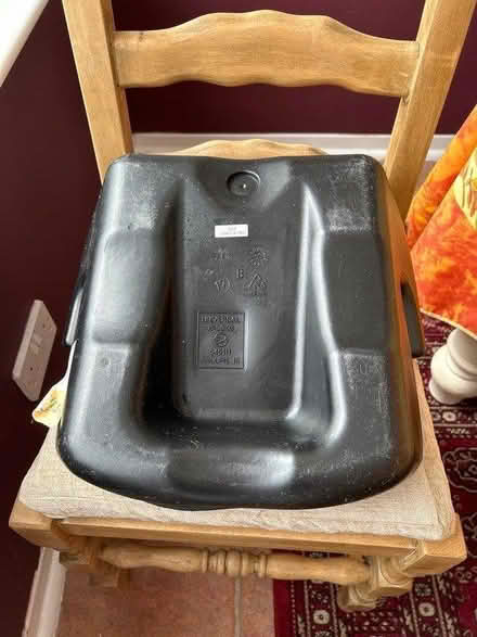 Photo of free 2 child booster seats 15 to 36 kg (M26 Bradley Fold) #1