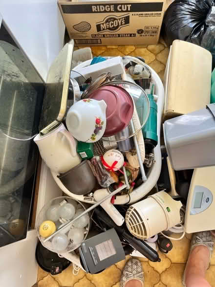 Photo of free Various kitchen items (Stroud) #1