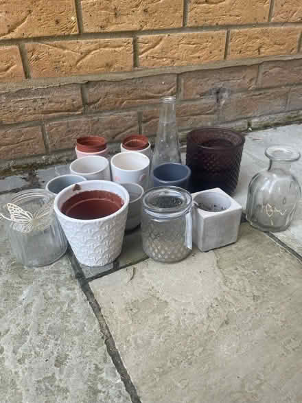 Photo of free Selection of vases/plant pots (Bedford) #1