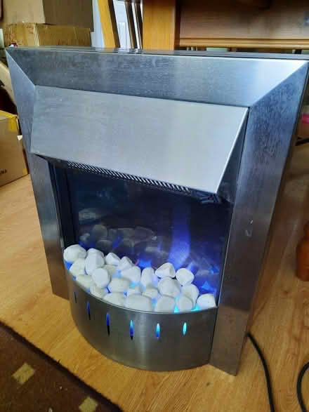 Photo of free Electric Fire working but needs a new light bulb (Toothill SN5) #2
